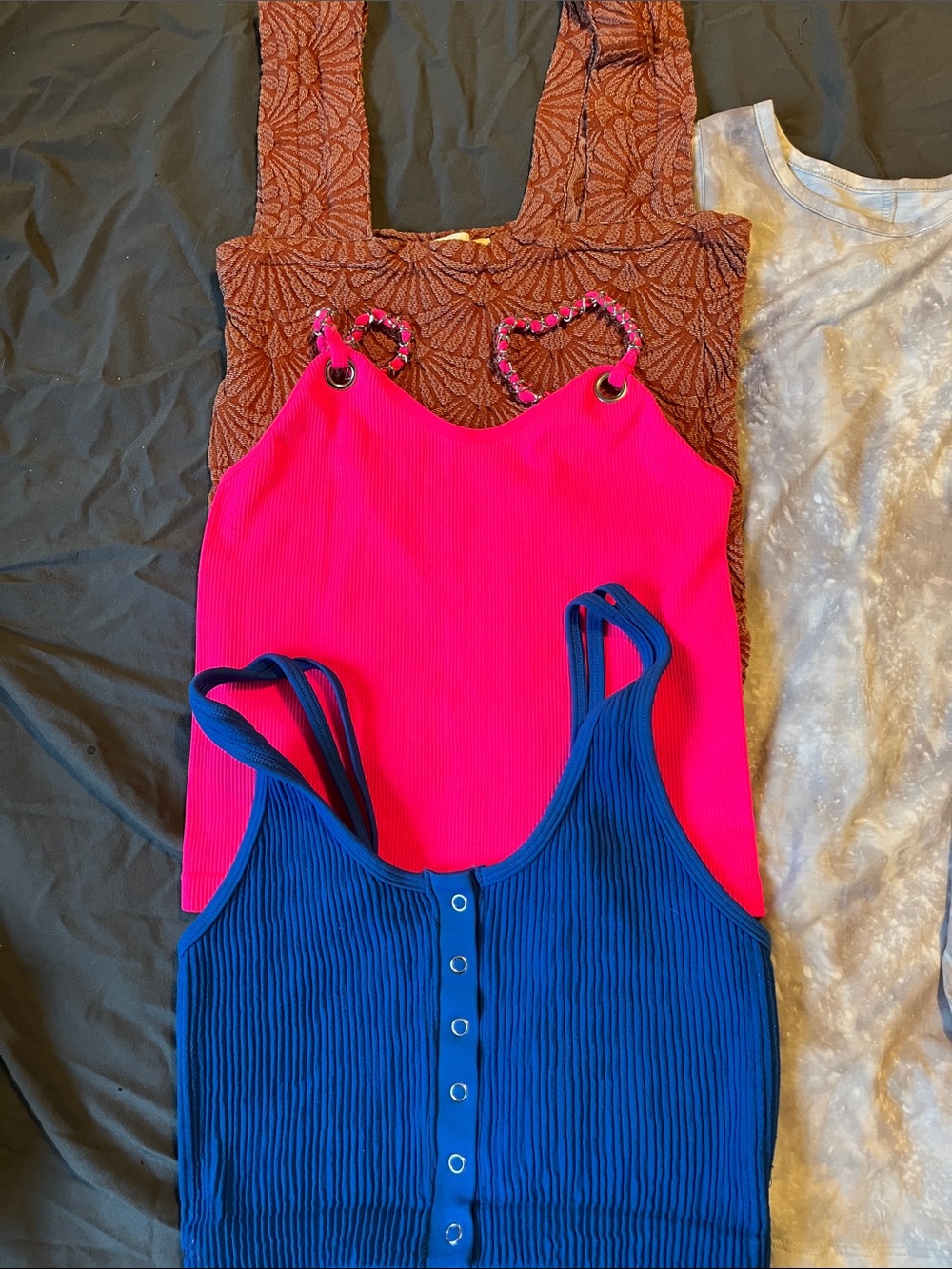 Small Tank Top Bundle - Picture 2 of 4